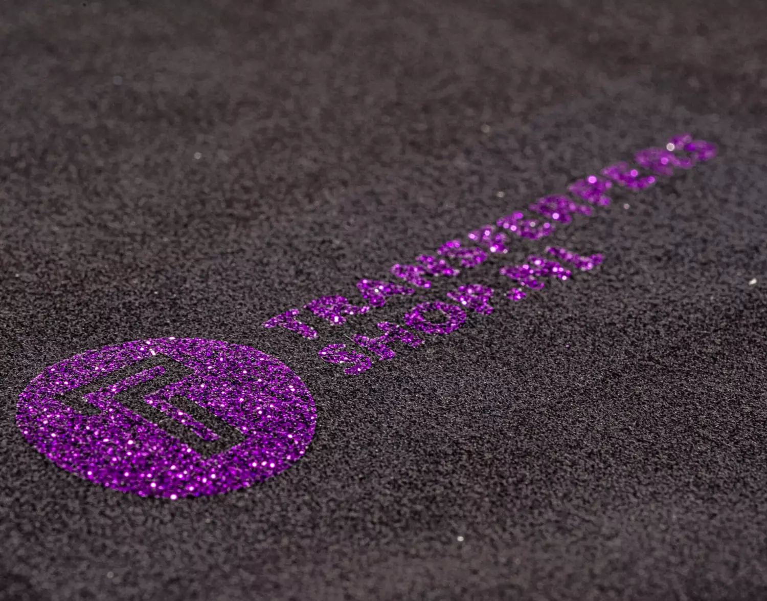 Stahls cad cut glitter purple 924 flexfolie detail